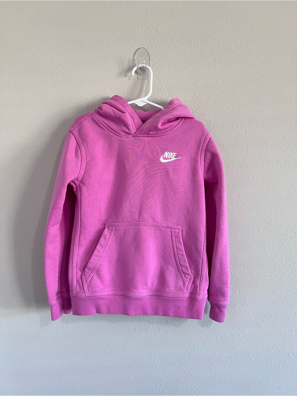 Nike Kids Pink Hooded Sweatshirt with Whit e Swoosh